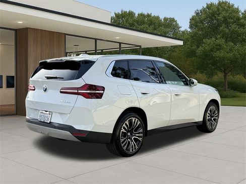Used 2025 BMW X3 xDrive30i w/ Convenience Package image 8