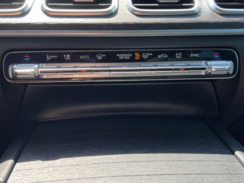 Certified 2023 Mercedes-Benz GLS 450 4MATIC image 29