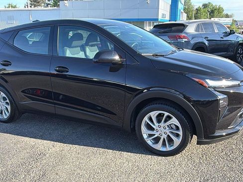 New 2027 Chevrolet Bolt LT w/ Comfort Package FWD image 3