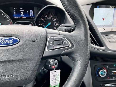 Used 2018 Ford Escape SEL image 21