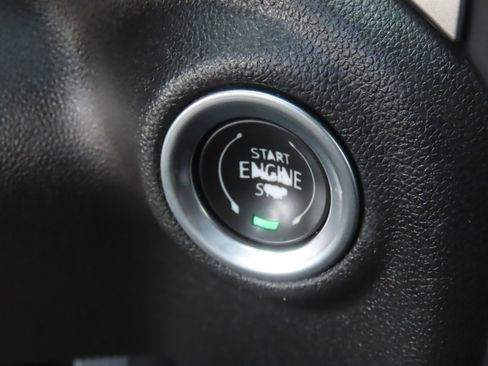 Used 2019 Chevrolet Silverado 1500 LT w/ Texas Edition RWD image 31