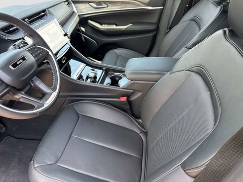 New 2026 Jeep Grand Cherokee L Limited AWD/4WD image 22