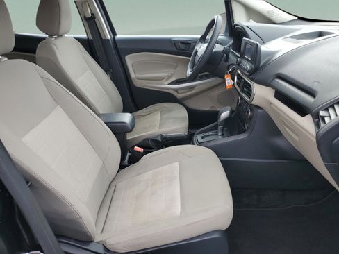 Used 2020 Ford EcoSport S image 30