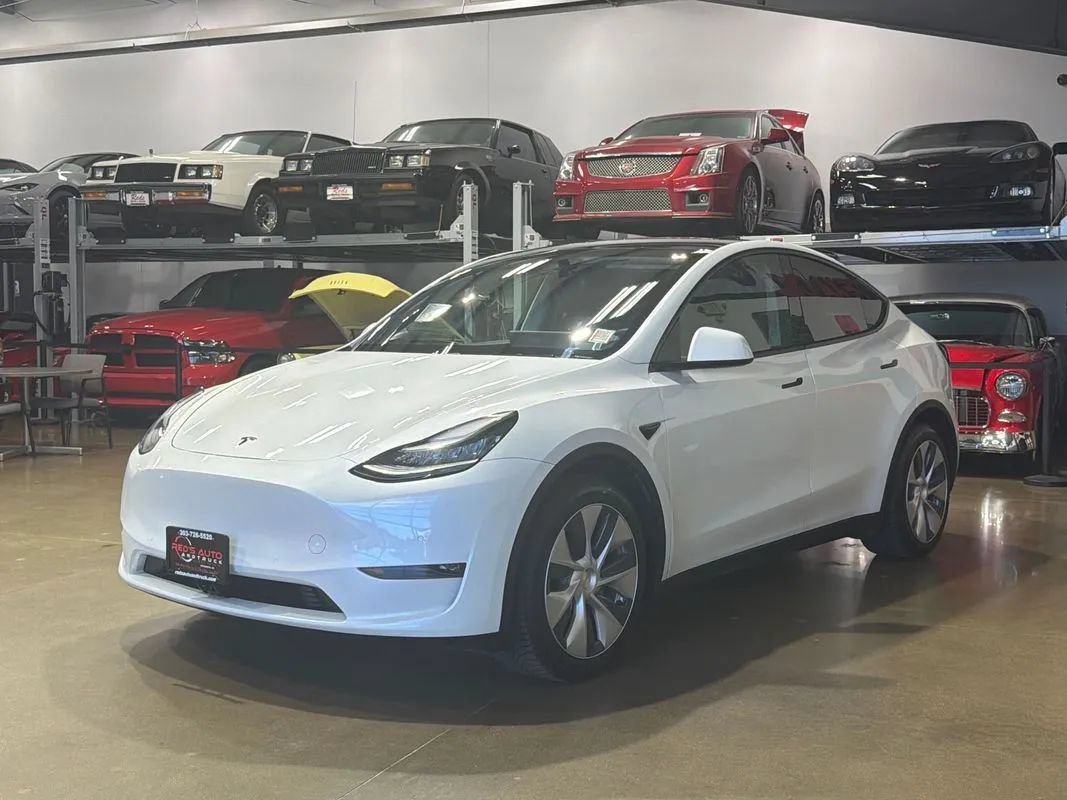 Used 2020 Tesla Model Y Long Range AWD/4WD image 78