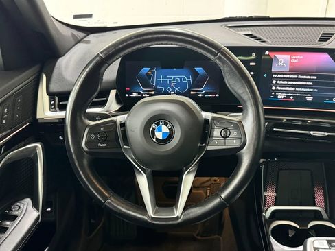 Used 2023 BMW X1 xDrive28i AWD/4WD image 10