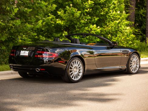 Used 2007 Aston Martin DB9 Volante RWD image 15