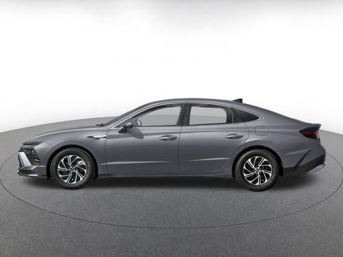 Used 2026 Hyundai Sonata Blue FWD image 3