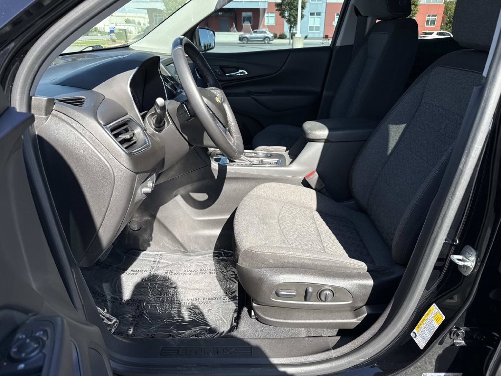 Used 2022 Chevrolet Equinox LT AWD/4WD image 24