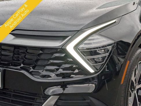 Certified 2025 Kia Sportage EX FWD image 11