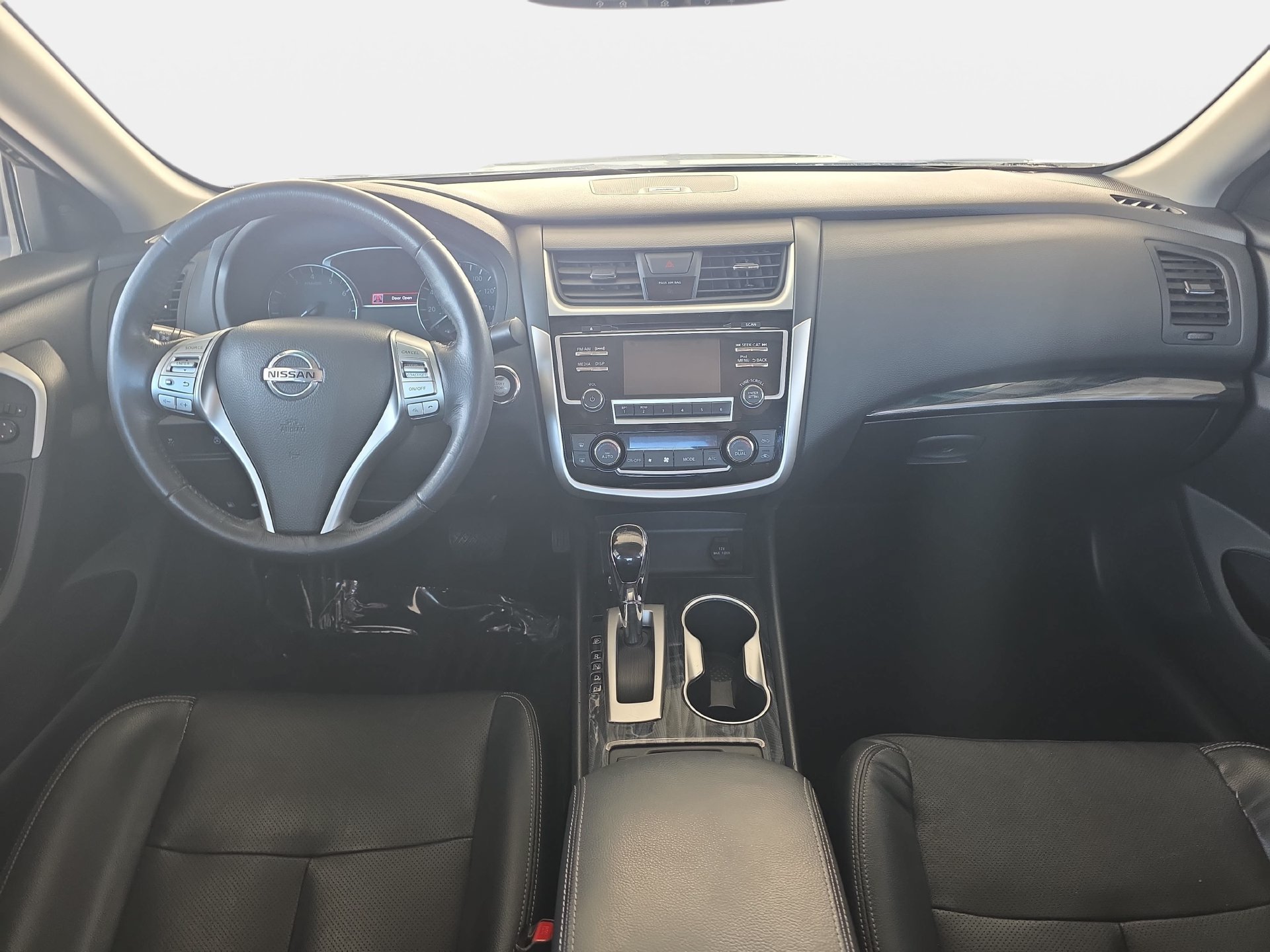 Used 2018 Nissan Altima 2.5 SL FWD image 9