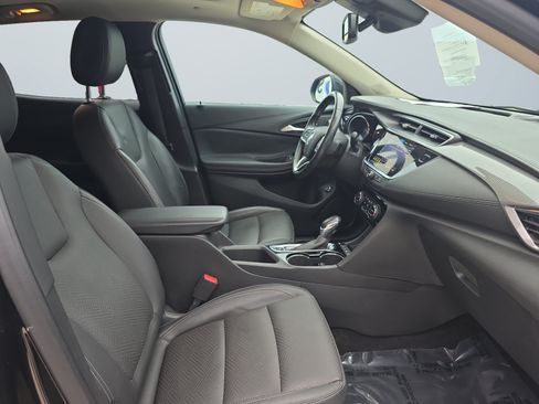 Used 2021 Buick Encore GX Essence w/ Experience Buick Package AWD/4WD image 17
