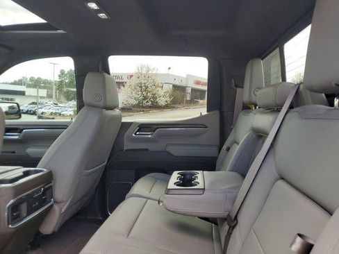 Used 2023 GMC Sierra 1500 SLT w/ SLT Premium Package image 11