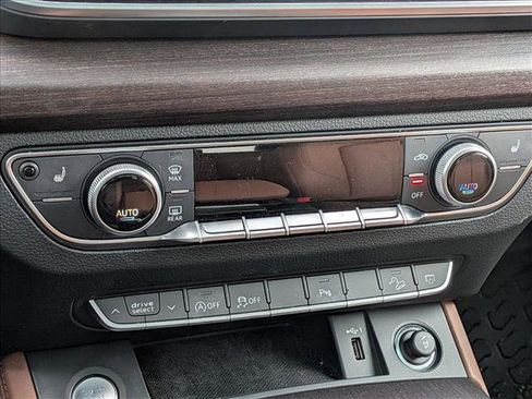 Certified 2022 Audi Q5 2.0T Premium Plus image 11