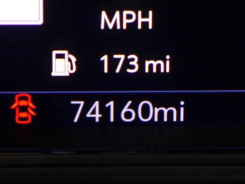 Used 2021 GMC Yukon AT4 w/ Rear Media and Nav Package image 33