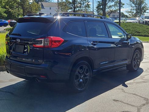 Used 2023 Subaru Ascent Onyx Edition AWD/4WD image 2