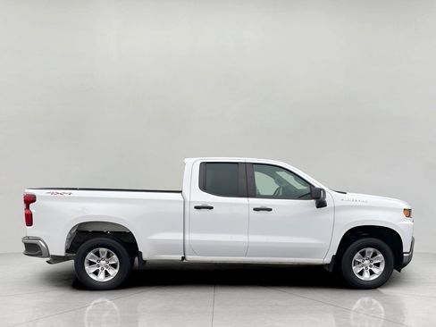 Used 2021 Chevrolet Silverado 1500 W/T w/ WT Value Package image 30