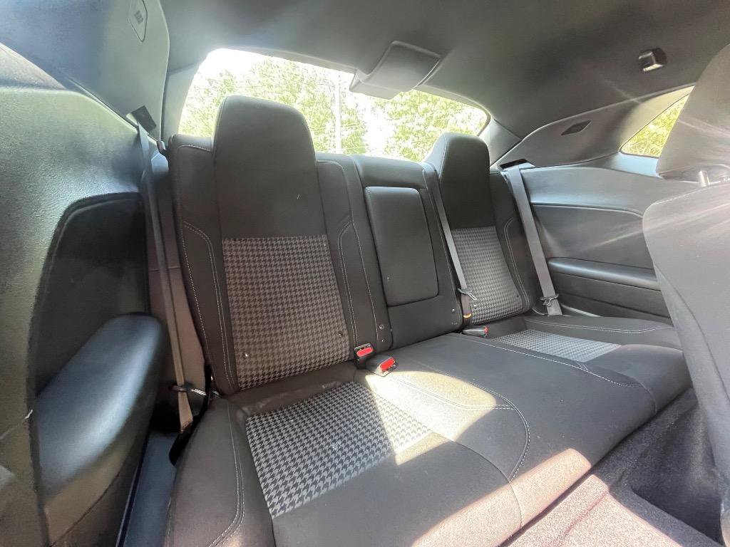 Used 2020 Dodge Challenger SXT w/ Blacktop Package RWD image 31