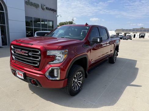 Used 2022 GMC Sierra 1500 AT4 AWD/4WD image 30