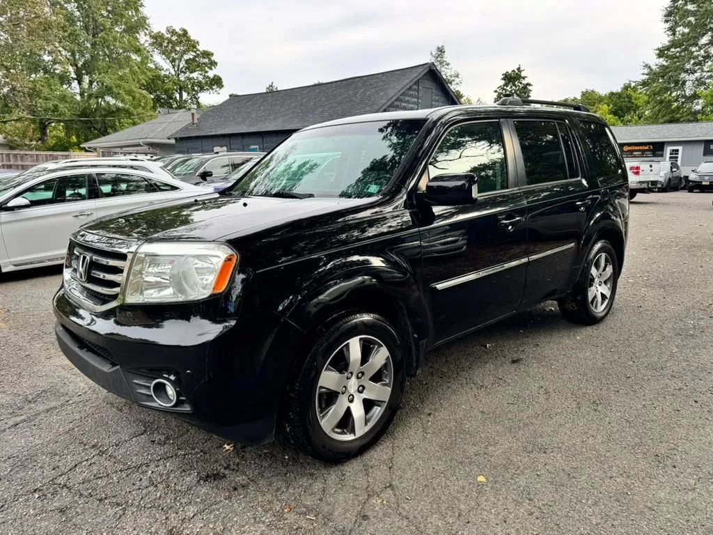 Used 2015 Honda Pilot Touring image 1