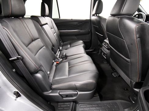 Certified 2024 Honda Passport TrailSport image 18