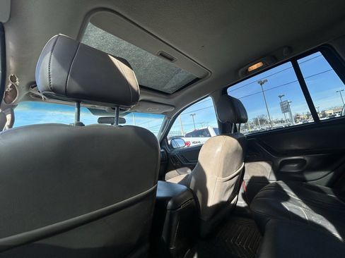 Used 2004 Jeep Grand Cherokee Laredo w/ Tan Your Hide Group image 26