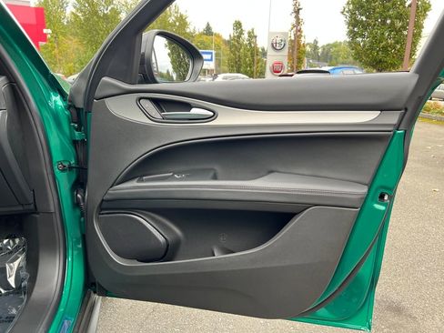 New 2025 Alfa Romeo Stelvio Sprint w/ Convenience Package image 24