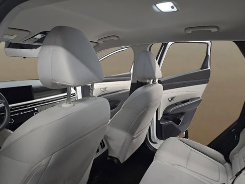 Used 2025 Hyundai Tucson SEL image 15