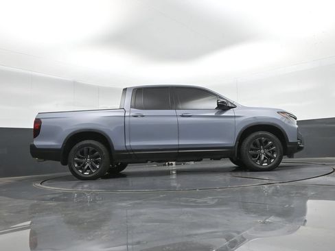 Used 2024 Honda Ridgeline Sport image 37