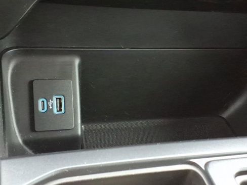 Used 2022 Ford F150 XLT w/ Equipment Group 302A High AWD/4WD image 19