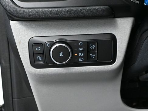 Used 2024 Ford Escape Platinum image 31