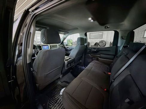Used 2020 Chevrolet Silverado 1500 RST w/ True North Edition AWD/4WD image 9