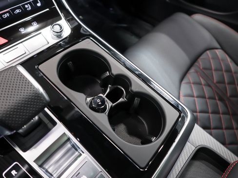 New 2026 Audi SQ8 Prestige image 21