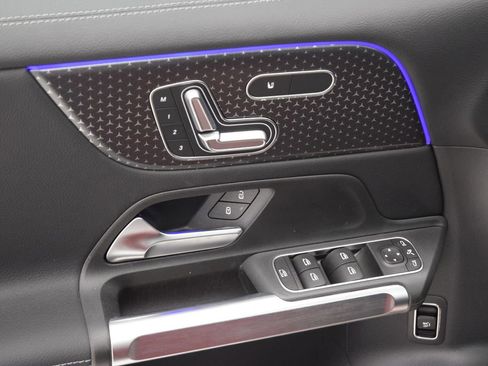 New 2026 Mercedes-Benz GLB 35 AMG 4MATIC image 22