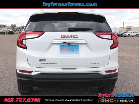 Used 2023 GMC Terrain SLT AWD/4WD image 44