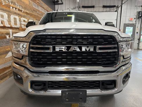 Used 2022 RAM 2500 Big Horn w/ Snow Chief Group AWD/4WD image 6