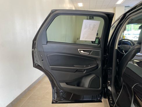 Used 2022 Ford Edge SEL w/ Convenience Package AWD/4WD image 10