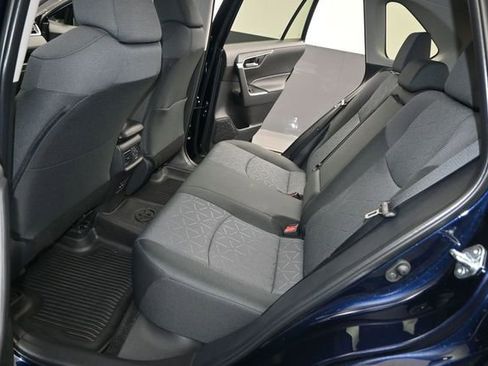 Used 2025 Toyota RAV4 XLE w/ Convenience Package FWD image 13