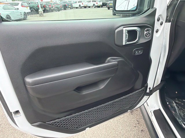 Used 2021 Jeep Wrangler Unlimited Sport AWD/4WD image 18