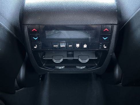 Used 2022 Jeep Grand Cherokee Summit w/ Advanced Protech Group IV image 22