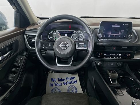 Used 2023 Nissan Rogue SV image 20