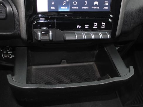 Used 2022 RAM 3500 Laramie image 72