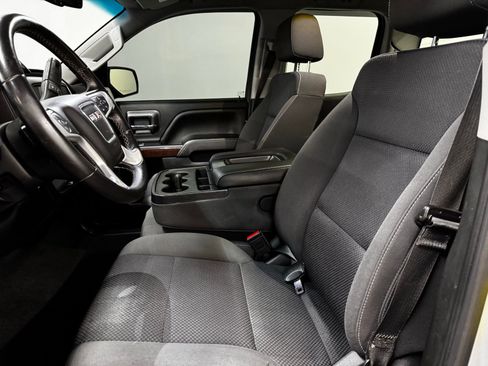 Used 2018 GMC Sierra 1500 SLE w/ Suspension Package, Off-Road image 22