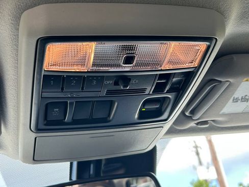 Used 2022 Toyota 4Runner SR5 Premium w/ Moonroof Package RWD image 20