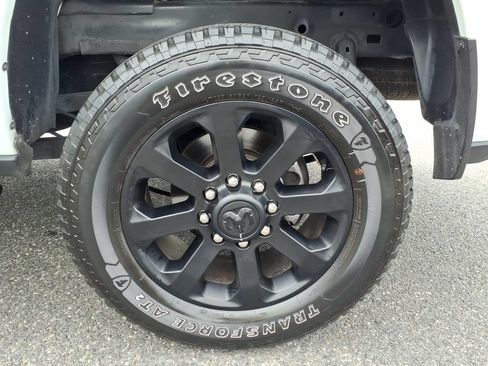 Certified 2025 RAM 2500 Big Horn AWD/4WD image 15