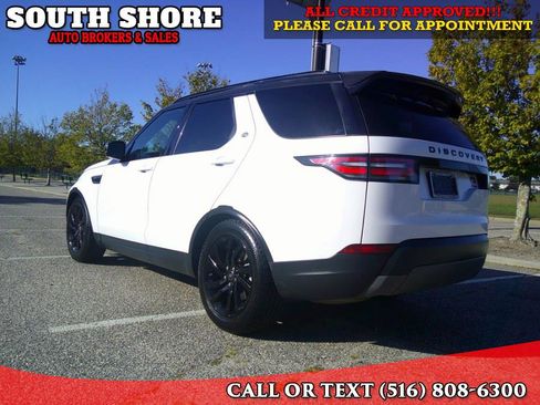 Used 2018 Land Rover Discovery HSE image 15
