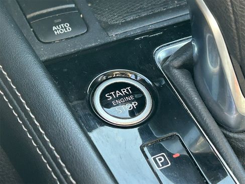 Certified 2023 Nissan Kicks SV image 10