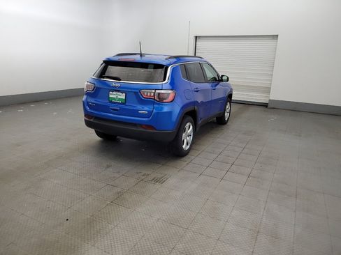 Used 2018 Jeep Compass Latitude w/ Popular Equipment Group AWD/4WD image 9