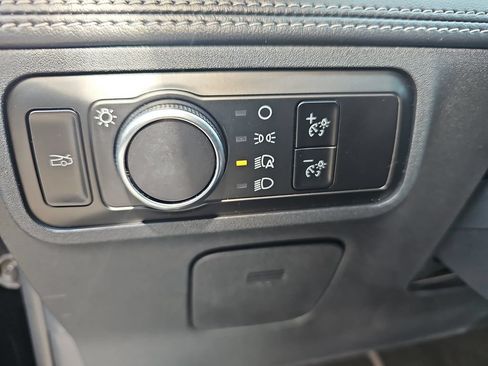Used 2024 Ford Mustang Premium RWD image 25