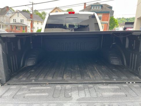 Used 2022 Ford F250 Platinum w/ FX4 Off-Road Package AWD/4WD image 10