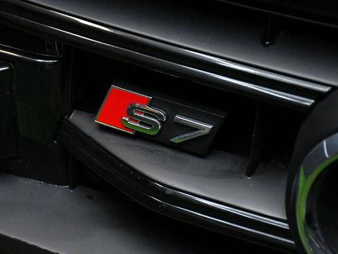 Used 2020 Audi S7 Prestige AWD/4WD image 2